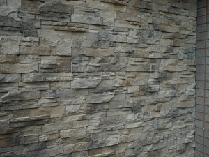 Mountain Stack Mortarless Stone Veneer