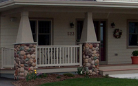 Shoreblend River Rock Stone Veneer Pillars